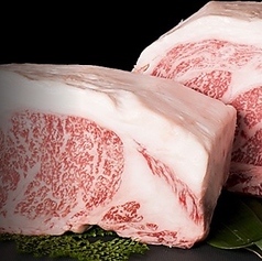 【食通を唸らせる至高の肉】