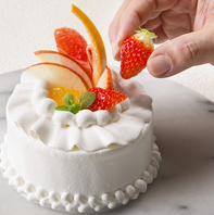 専任のパティシエによるドルチェ