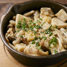 色々きのこのアヒージョ