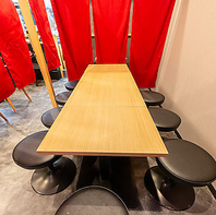 個室も完備。上品な雰囲気の店内は、接待や特別な日にも