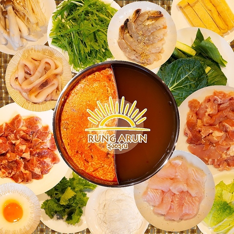 くつろぎのカジュアルタイ料理レストラン