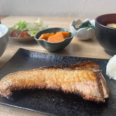天然ぶり塩焼定食