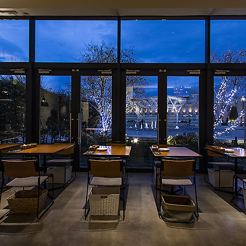 CUO[K[fY IN THE GREEN GARDENS {K[fYX