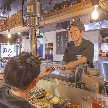 大衆ホルモン肉力屋 天神今泉店の雰囲気1