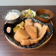 此処は堀江 ニルとコメのおすすめランチ3