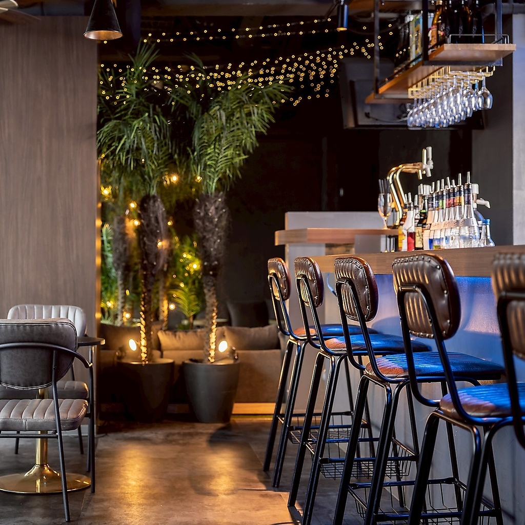 梅田 貸切 個室 二次会 宴会 お初天神 女子会 送別会 カフェ バー ダーツ カラオケ