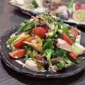 料理メニュー写真&nbsp;地元野菜のいろいろグリーンサラダ