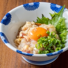 鶏ユッケ（塩ダレ）