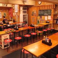 着席時最大70名様、立食時100名様までご利用可能。ご相談ください。