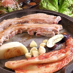 サムギョプサル食べ放題と韓国料理 松の木のおすすめ料理1