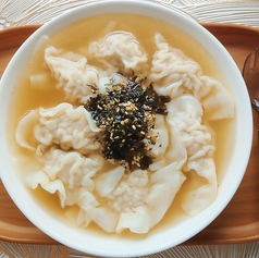 中国風 あつあつ水餃子スープ