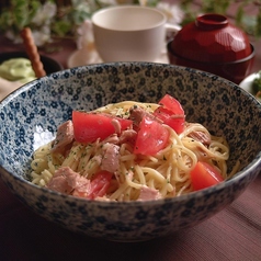 【夏限定冷製】ツナとトマトの冷製パスタ バジル風味