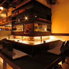 雰囲気抜群のカウンター席18席をご用意♪