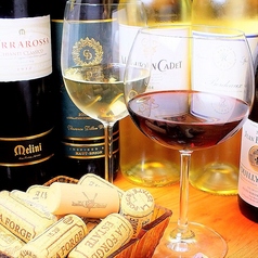 食後まで満たされる、上質なカフェ＆アルコール体験