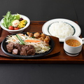 料理メニュー写真 ヒレ丸腸セット