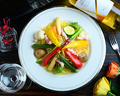 料理メニュー写真 季節の野菜とパンチェッタのブロード仕立てアーリオ・オーリオ