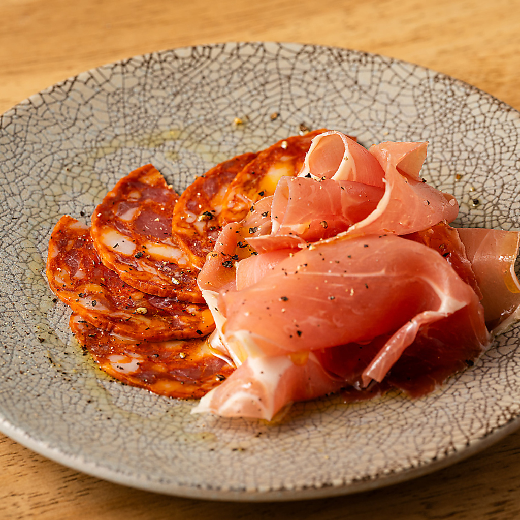 なんば 難波 日本橋 宴会 洋食 大衆 居酒屋 飲み放題 串カツ デート 女子会 おでん