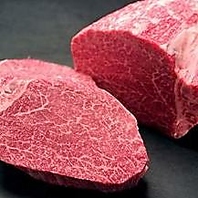 30年の経験で見極める味の濃い牛肉