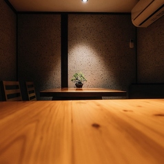 4名席が2部屋で開放すると8名ご利用が可能です。