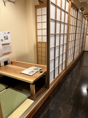お子様(小学生可)やベビーカーでのご入店も大歓迎で、専用のお子様メニューもご用意しております。なお、熱いお料理や食器を運ぶ際、お子様が動き回られますと事故や怪我の恐れがあり大変危険です。安全のため、ご両親・ご家族の皆様でしっかりと見守りをお願いいたします。