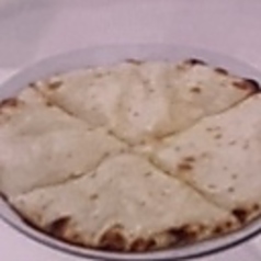 ガーリックチーズナン