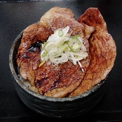 ドデカ豚たれ丼