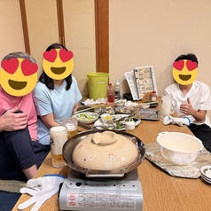 香港からご家族でお越しいただきありがとうございます、おざしきでゆったりお過ごしください