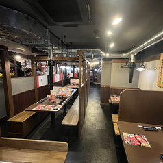 元氣七輪焼肉 牛繁 府中駅前店の雰囲気1