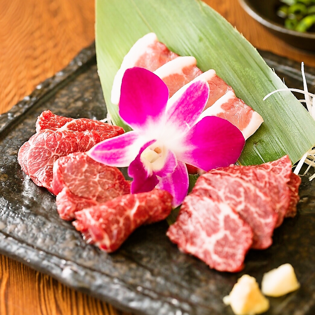 仕入にこだわった食材が揃うさんびょうし！！特に旨味が詰まった赤身は絶品◎
