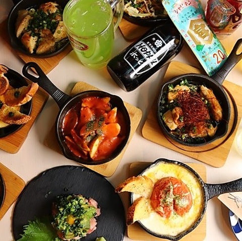 野毛「なおじ」の姉妹店。旬の食材をスキレットで調理して熱々のまま提供致します。