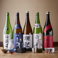 季節折々を楽しめる全国の日本酒をご賞味あれ。仙台の地酒から始まり全国各所の日本酒やクラフトジンが楽しめます。仙台ではなかなか手に入らないお酒を複数ご用意しています。