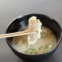 鶏白湯スープ餃子