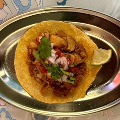Tacos de pollo チキンタコス