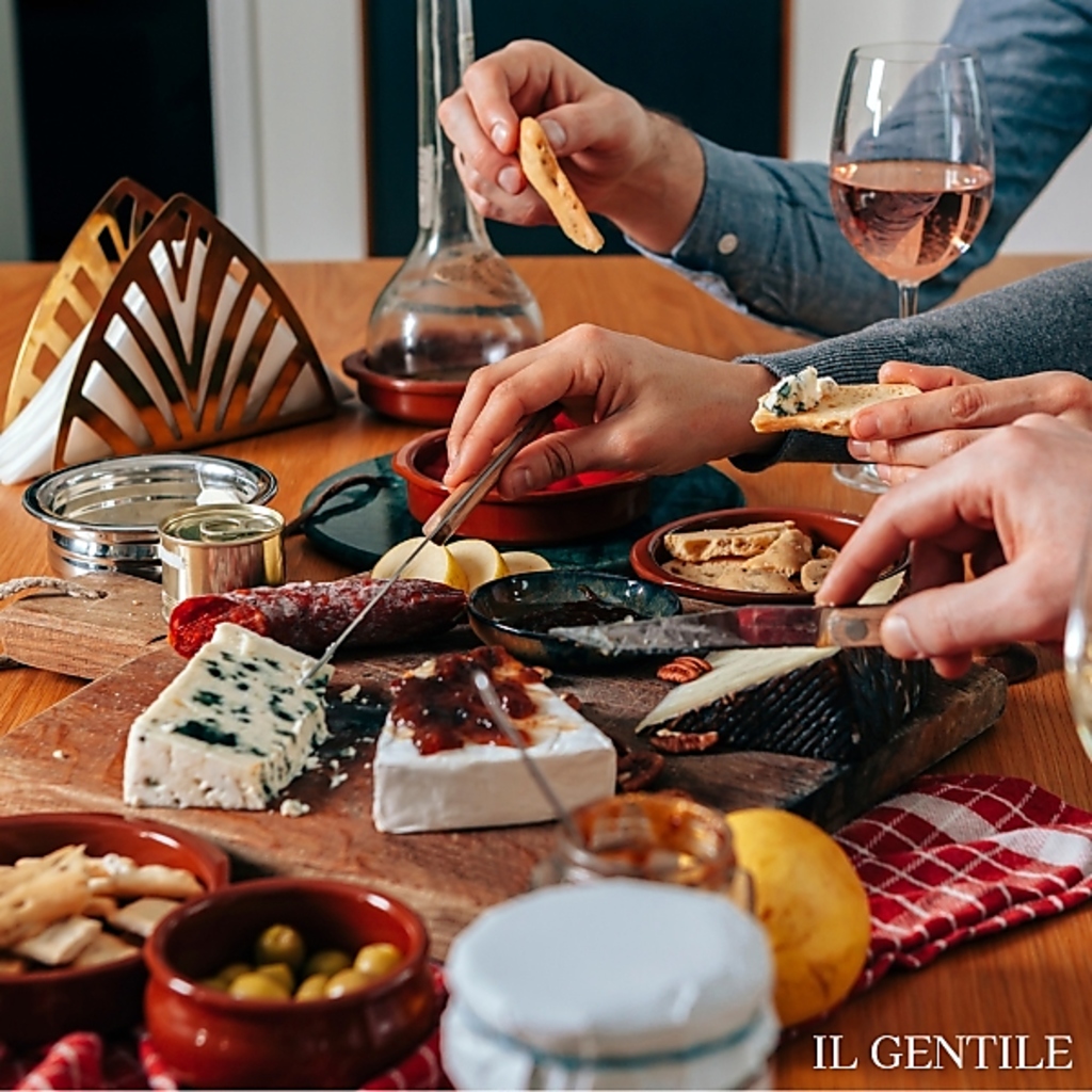 彩り豊かな前菜の数々は女性ウケ抜群！男性幹事様、ぜひジェンティーレで鼻高々になりましょう！