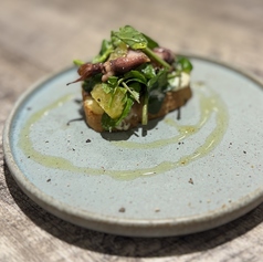 ホタルイカとクリームチーズのブルスケッタ