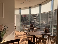 観光客のお客様に人気のお席