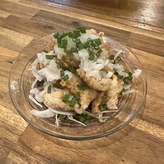 山盛り鶏皮ポン酢