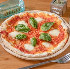 自家製ピザの写真