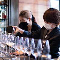 スタッフのおもてなしが、心に残る体験を演出します。