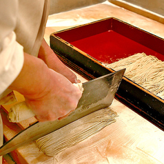 [自家製粉]自慢の絶品手打ちそばもおすすめの写真