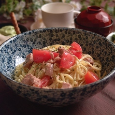 【夏パスタ冷製】16、ツナとトマトの冷製パスタ　バジル風味