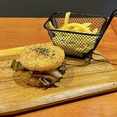 ローストビーフのライスバーガー