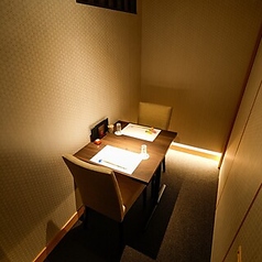 個室ございます。2人部屋