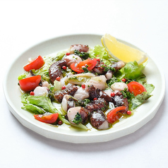 タコのバジルカルパッチョ