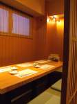 個室完備、こちらは最大8名様まで。東京和食をくつろぎの空間でごゆるりとどうぞ♪その他座敷多数！