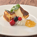 料理メニュー写真&nbsp;バスクチーズケーキ
