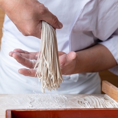 厳選された素材を艶やかに美味しく！