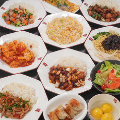 洋食中華 滋々の特集写真
