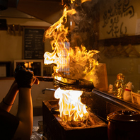 土佐備長炭の香り際立つ鮮度抜群の絶品焼き鳥が楽しめる