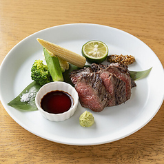 黒毛和牛もも肉のグリル